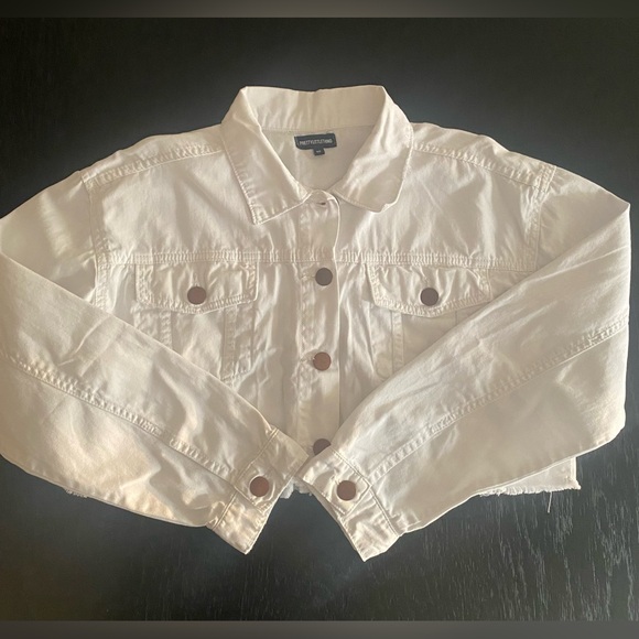 PrettyLittleThing Raw Edge Cropped White Denim Jacket Size 10 - Picture 7 of 12